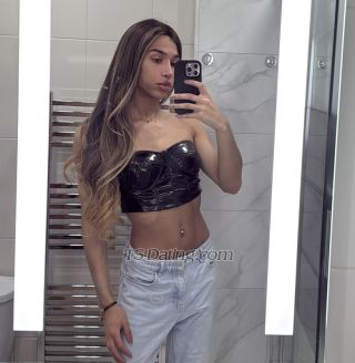 trans girl LudovicaSil 6152171