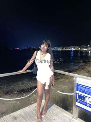 trans girl LunaARG 2750004