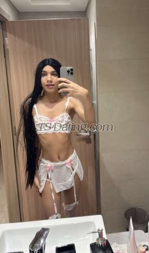 trans girl Lupita2003 4803124