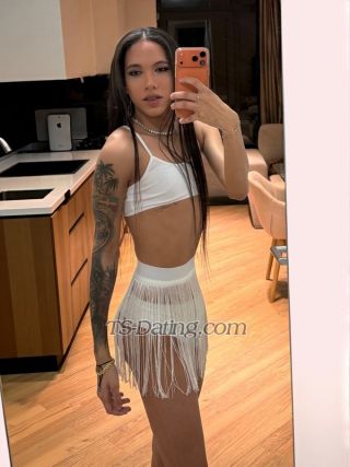 trans girl Lupita2003 8480801