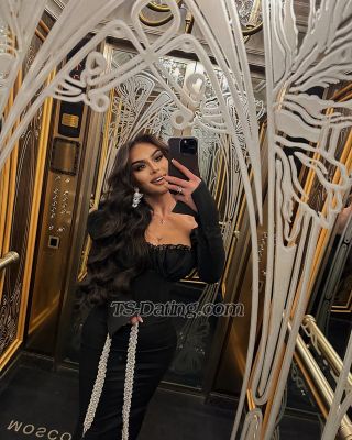 trans girl LuxuryQUEEN 7925887