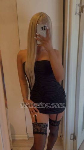 trans girl Luzyy 5078957 trans girl Luzyy 5078957