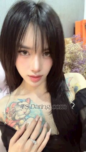 trans girl Lylypham99 1463065