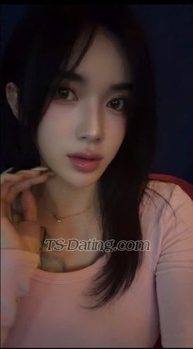 trans girl Lylypham99 1463113