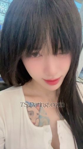 trans girl Lylypham99 6147616