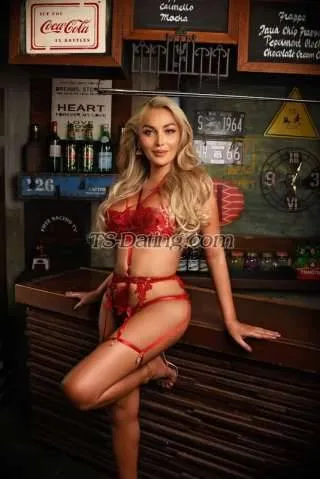 Shemale ladyboyfuckR 3435600