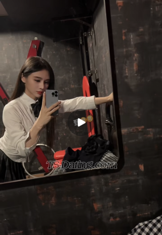 trans girl ladyboylongl 8071359