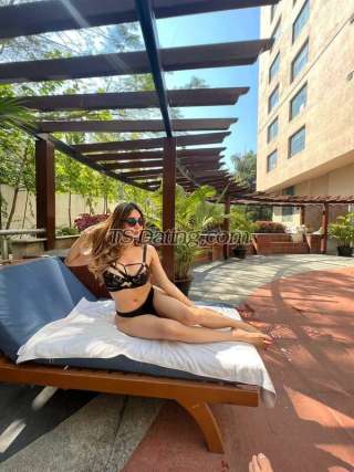 trans girl latifahadid 1667965