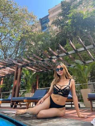 trans girl latifahadid 1668033