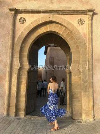 trans girl thaliasodi 9864707