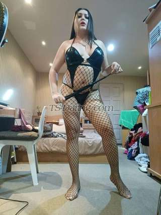trans girl lbmistress 0081601