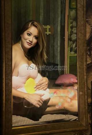 trans girl leensarma 5712103