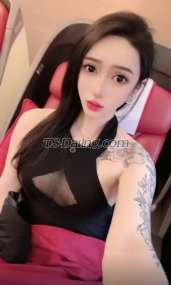 llkk1069 Hong Kong Transex Mainland Taobao model, art student in school with tall figure, good service, good attitude, come and be friends with me with your sincerity.WeChat:LLKK1069