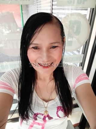 trans girl lonelygirl08 1573784