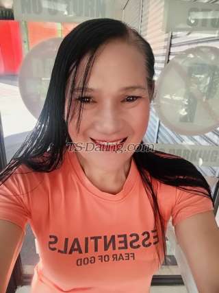trans girl lonelygirl08 1574426