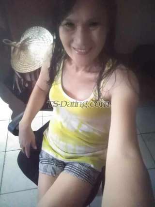 trans girl lonelygirl08 2373856