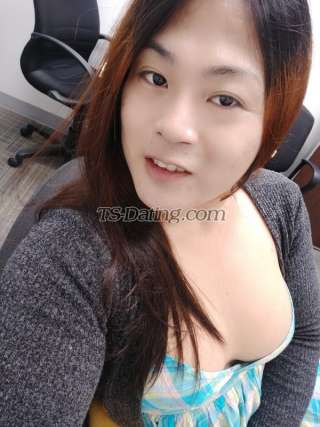 trans girl lovelymoon10 8257496