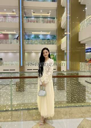 trans girl lyn1996 0160180