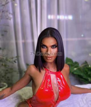 trans girl VALETINAHUGE 3225811