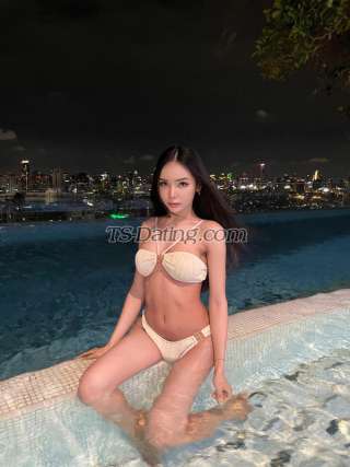 trans girl MIKIBOBO 7183030