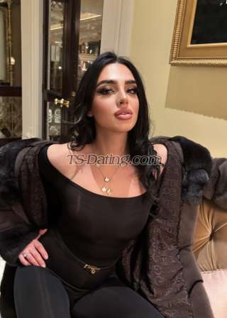 trans girl MISSBELLUCI 7493176