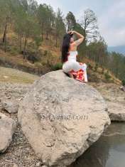 Maahi 69 Delhi Transex Привет, я вернулась... Я знаю, что вы скучали по мне... Так чего же вы ждете... Всем привет... Я Маахи, одна из самых сексуальных трансвеститов здесь из Дели (к востоку от Кайлаша). Я не предоставляю приватных сессий, и у меня есть собственное хорошее гигиеничное и безопасное место. Я сертифицирована как свободная от ЗППП (с доказательствами). Если вы ищете кого-то, кто исполнит все ваши темные фантазии и темные желания. Вы найдете меня милой и хорошенькой с женственной личностью с огромным членом (7 дюймов), полностью функциональным. Я делаю все в сексе, как поцелуй, сосание, объятия, поцелуи, лизание, 69, сосание яиц и сосков, трахаюсь в разных позах, приватный танец, окончание в рот, минет. Я могу подарить вам потрясающий опыт подружки. Я могу научить вас позам Камасутры и так далее, и тому подобное. Более того, я могу быть для вас невестой в леханге или профессиональной госпожой БДСМ. Я могу унизить, или вы можете унизить меня, используя гали (оскорбление) на хинди и английском. У меня есть все виды услуг. Я очень умная и сообразительная девушка. Мне нравится ролевая игра в качестве женщины-доминатрикс. Я люблю секс с доминированием, например, ставить каблуки вам на грудь, хлестать и шлепать вас, силой плевать в лицо, поклоняться заднице и ступням, топтаться, «золотой дождь», шлепки и оставлять множество следов на вашем теле. Я также беру длительные сессии и сессии на целый день и полную ночь, при условии предварительного бронирования. Я также принимаю вызовы, если это необходимо в зависимости от возможностей клиента. Вы никогда не разочаруетесь, проведя время со мной, я никогда не буду торопиться. Я одинаково хороша и с новичками. Так что, ребята, чего вы ждете? Приходите и проведите лучшее время в своей жизни. Можете добавить меня в whatsapp +91 87008 20229, так что, ребята, приходите поскорее, иначе я вас накажу 💋💋. Секс по телефону и видео также доступен в любое время... У меня есть видеозвонки по Skype, и я доступен в любое время.