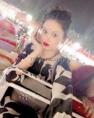 trans girl Madhuqueen 0247943