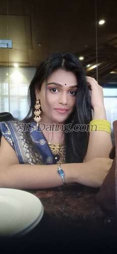 trans girl Mahika 0497568