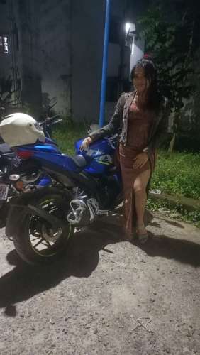 trans girl Mahika 1271884