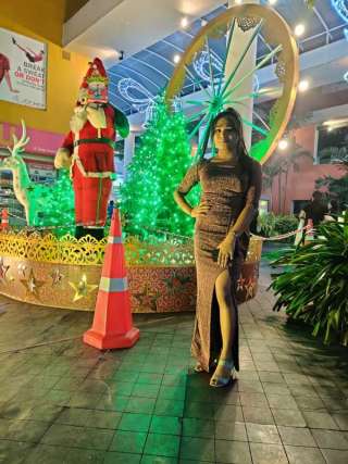 trans girl Mahika 1280285