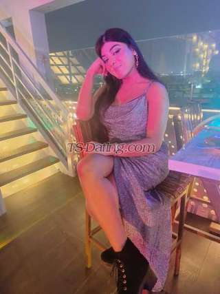 trans girl Mahika 3762167