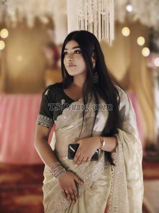 trans girl Mahika 4942487