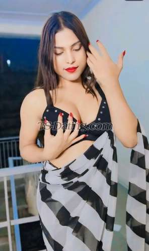 trans girl Mahitrans girl 6618673