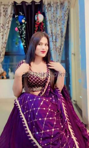 trans girl Mahitrans girl 6651375