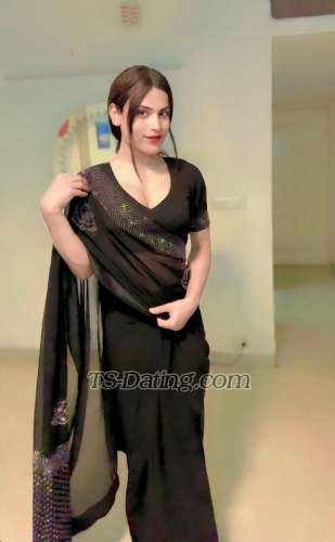 trans girl Mahitrans girl 9809580