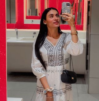 trans girl Mahitaneja 9301019