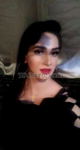 trans girl Mahnoordua 9393973