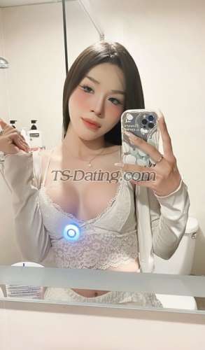 trans girl Mailinh134 2477252