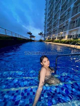 trans girl Mainefaux 0145428 trans girl Mainefaux 0145428