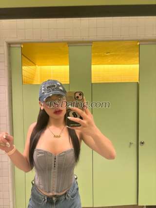 trans girl Mainefaux 9344043 trans girl Mainefaux 9344043