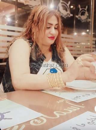 trans girl Malika90 3274165