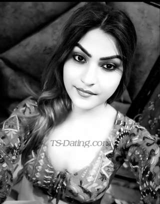 trans girl Mamtasharma 9697622