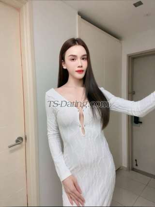 trans girl Mango23 0913705