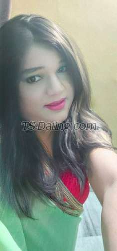 trans girl ManishaSingh 8113548