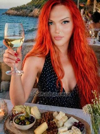trans girl Manolya 8090209