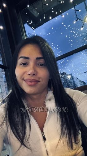 trans girl ManuAmaral 0440377