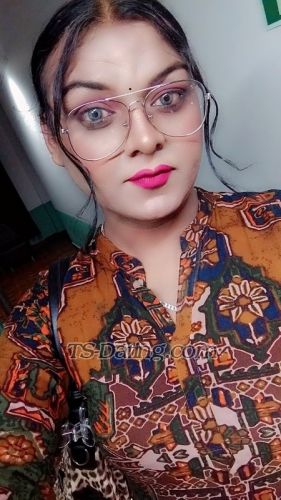 trans girl Manvi00 5131333