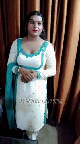 trans girl Manvi00 5131412