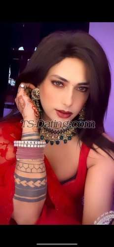 trans girl Manyahotty 6942395