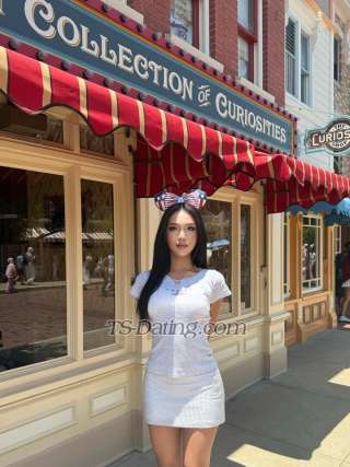 trans girl Maryn 1710647